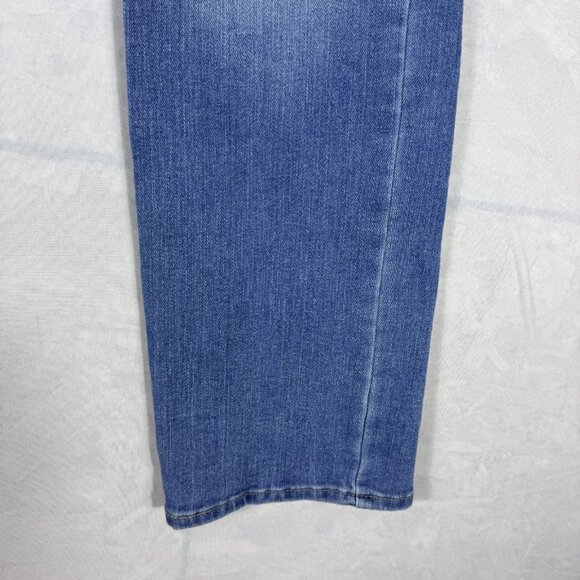 Levi's Signature Straight Jeans Womens Blue Faded Denim Mid Rise Size 18M 34x32‎ - Picture 9 of 16